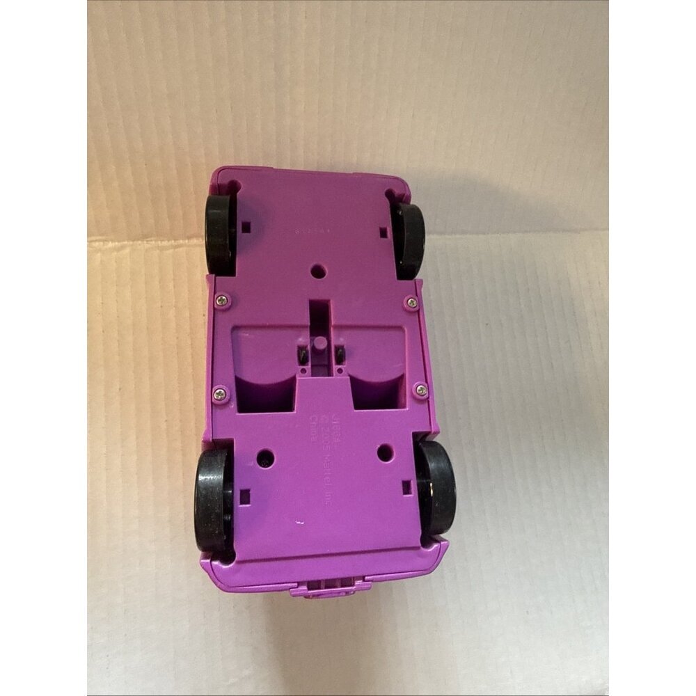 Vintage Mattel Polly Pocket Pink Flower Car Convertible With 2 Dolls 2005 - Picture 9 of 16